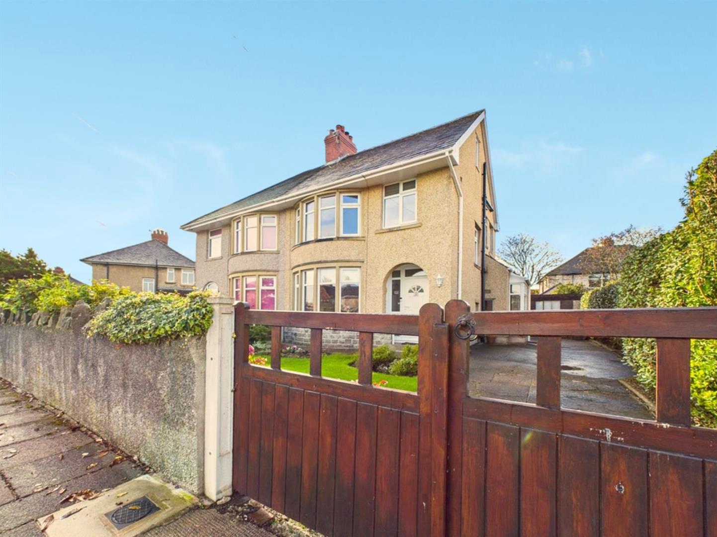 19 Scafell Avenue, Morecambe LA4 5XH